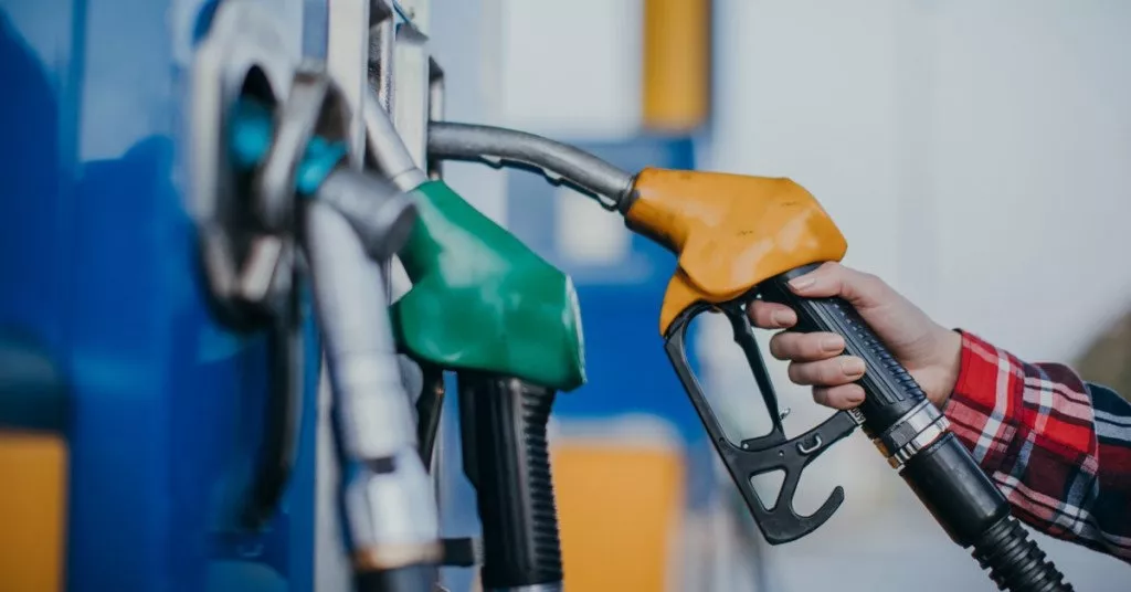 Cum influențează fluctuațiile prețului la motorină tarifele de transport marfă în Moldova